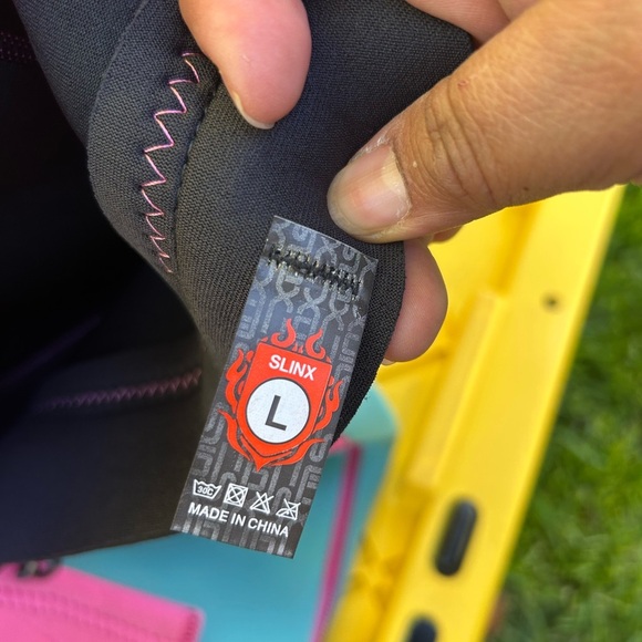 Billabong One Piece Swimwear Pink and Green - Picture 10 of 10